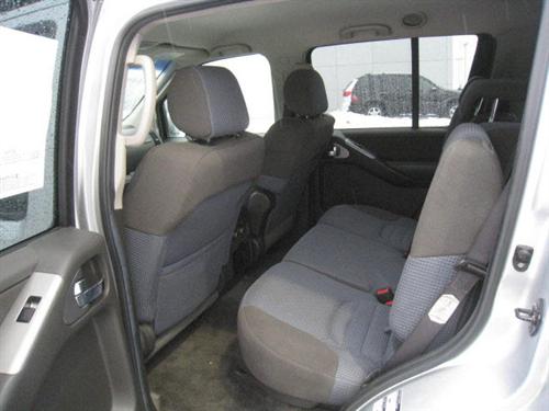 Nissan Pathfinder 2005 photo 5