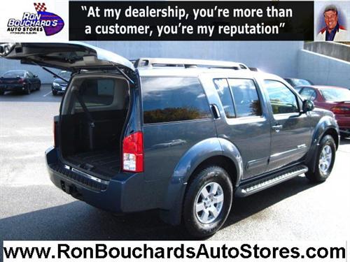 Nissan Pathfinder 2005 photo 3