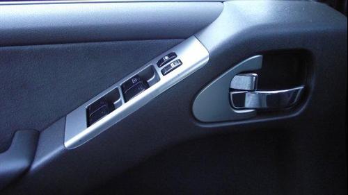 Nissan Pathfinder 2005 photo 4