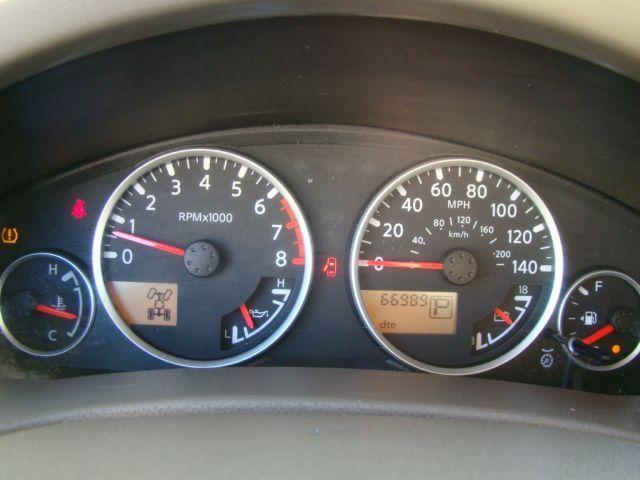 Nissan Pathfinder 2005 photo 3