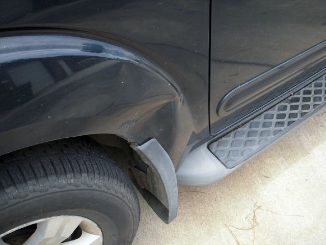 Nissan Pathfinder 2005 photo 1