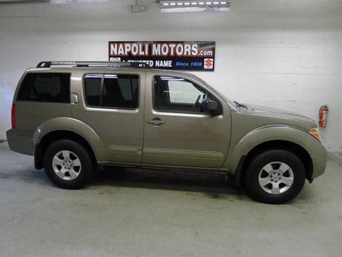Nissan Pathfinder 2006 photo 2