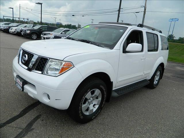 Nissan Pathfinder 2006 photo 1