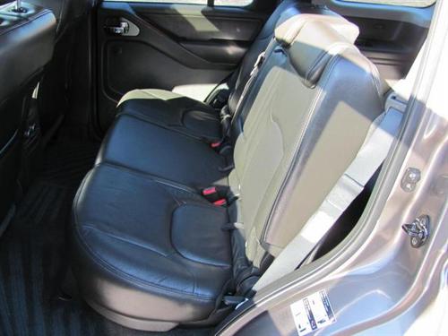 Nissan Pathfinder 2006 photo 1