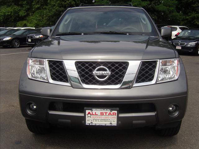 Nissan Pathfinder 2006 photo 1