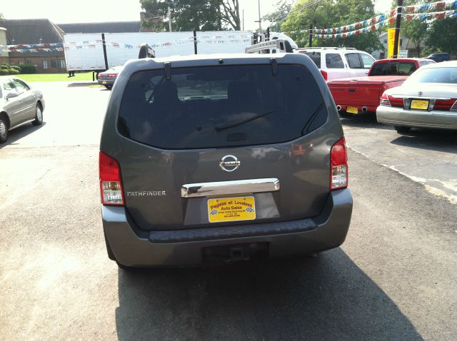 Nissan Pathfinder 2006 photo 4