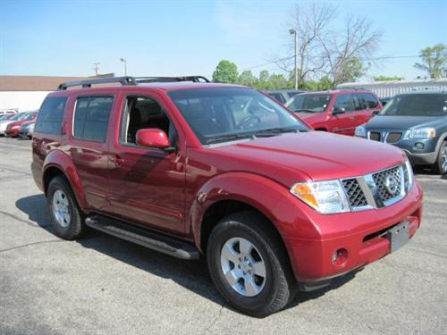 Nissan Pathfinder 2006 photo 2