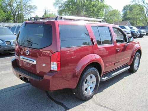 Nissan Pathfinder 2006 photo 4