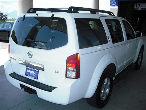 Nissan Pathfinder 2006 photo 3