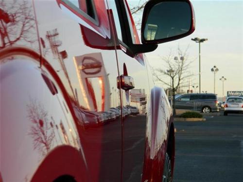 Nissan Pathfinder 2006 photo 2