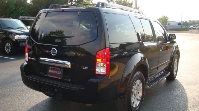 Nissan Pathfinder EX-L AWD SUV