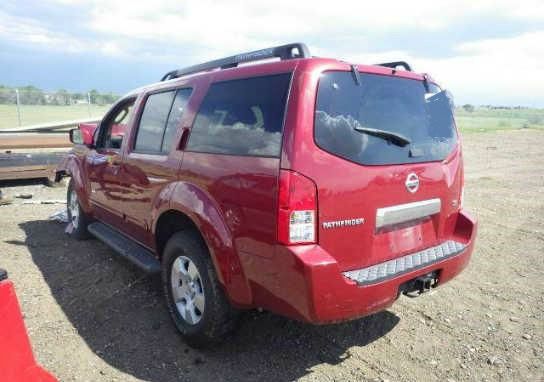 Nissan Pathfinder 2006 photo 2