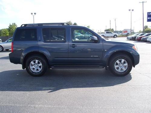 Nissan Pathfinder 2006 photo 3