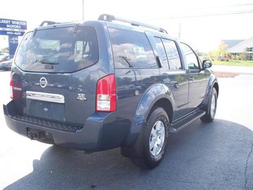 Nissan Pathfinder 2006 photo 4