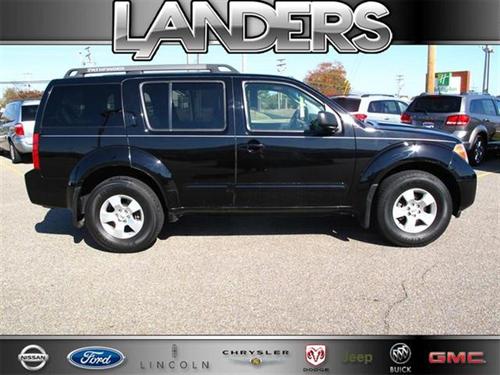 Nissan Pathfinder 2006 photo 3