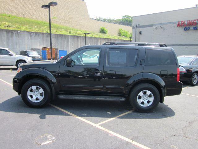 Nissan Pathfinder 2006 photo 4