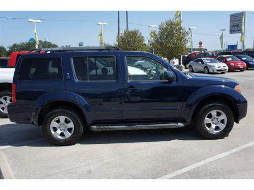 Nissan Pathfinder 2006 photo 3