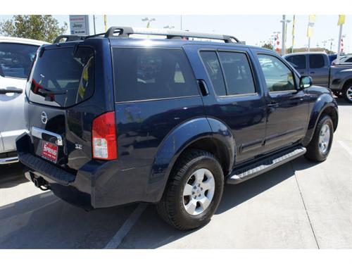 Nissan Pathfinder 2006 photo 4