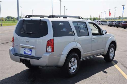 Nissan Pathfinder 2007 photo 1