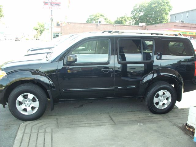 Nissan Pathfinder EX-L AWD SUV