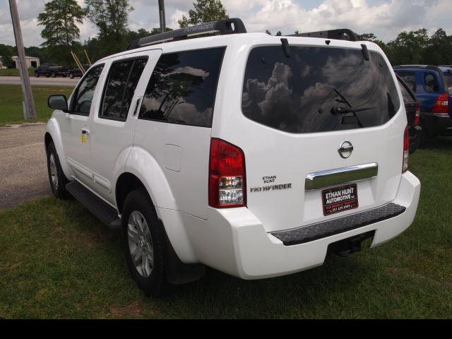 Nissan Pathfinder 2007 photo 4
