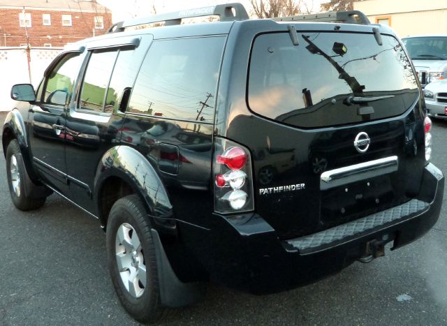 Nissan Pathfinder 2007 photo 4