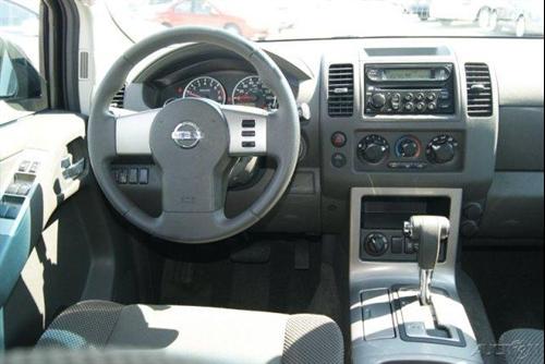 Nissan Pathfinder XR Other