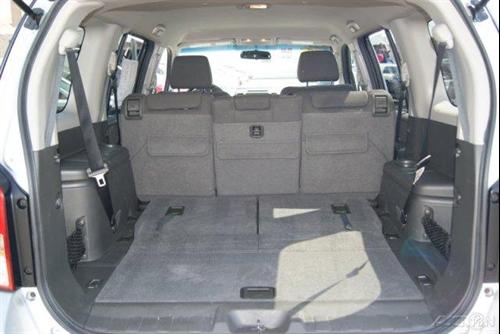 Nissan Pathfinder 2007 photo 2