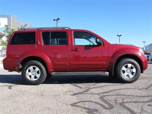 Nissan Pathfinder 2007 photo 2