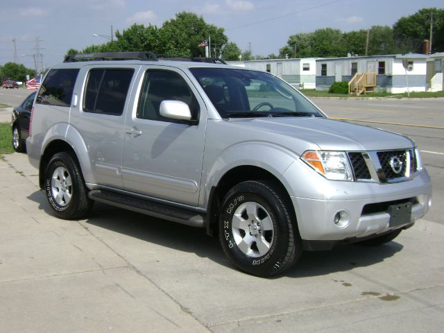 Nissan Pathfinder 2007 photo 3