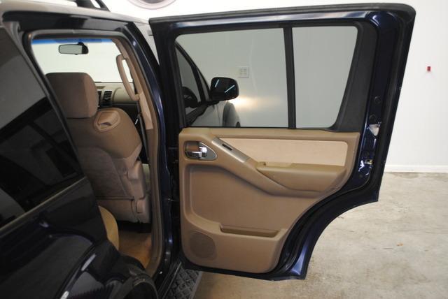 Nissan Pathfinder 2007 photo 6
