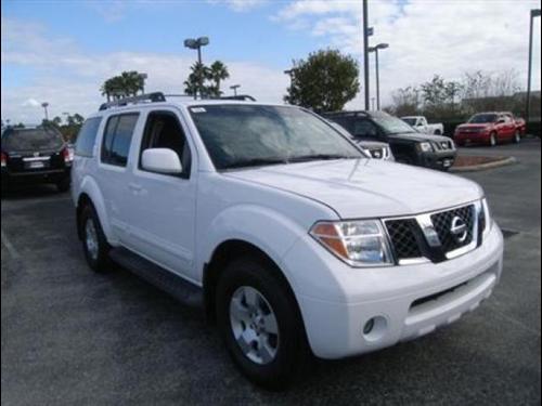 Nissan Pathfinder XR Other