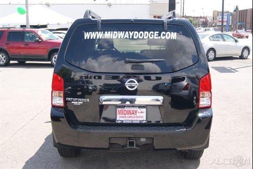 Nissan Pathfinder 2007 photo 2