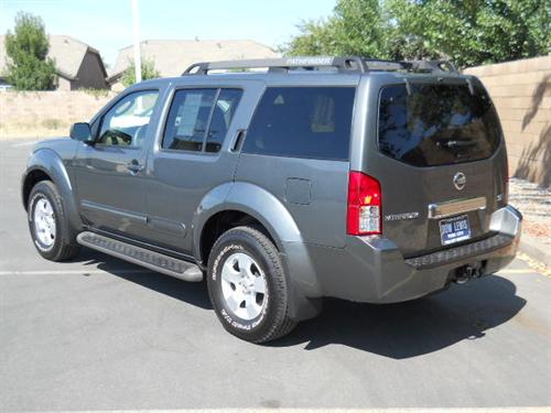 Nissan Pathfinder 2007 photo 3