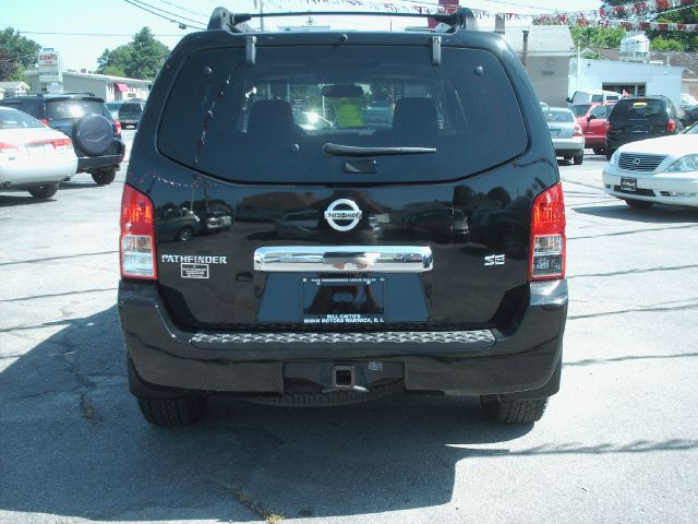 Nissan Pathfinder EX-L W/ DVD System SUV