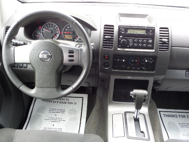 Nissan Pathfinder 2007 photo 14