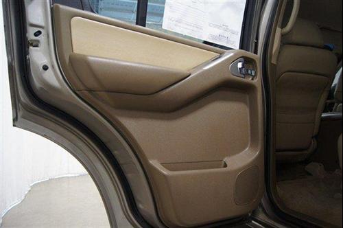 Nissan Pathfinder 2007 photo 2