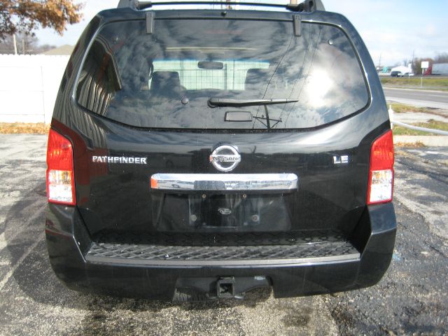 Nissan Pathfinder 2008 photo 4