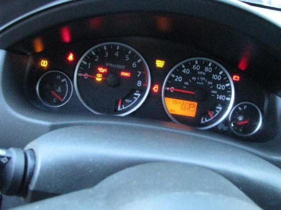 Nissan Pathfinder 2008 photo 3