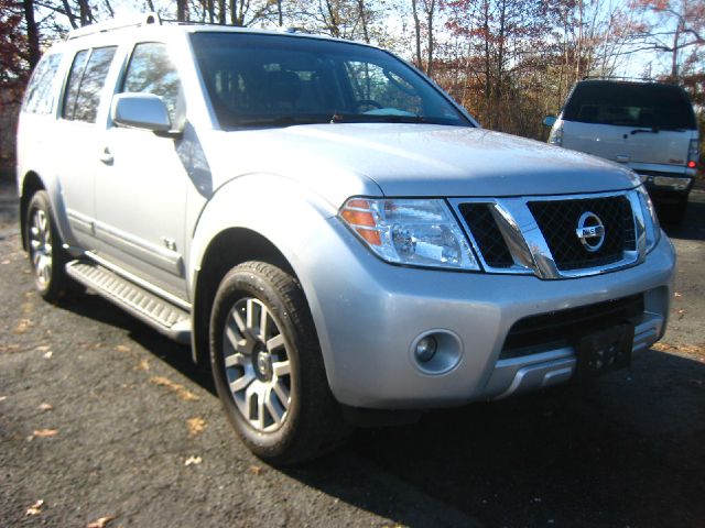 Nissan Pathfinder 2008 photo 1
