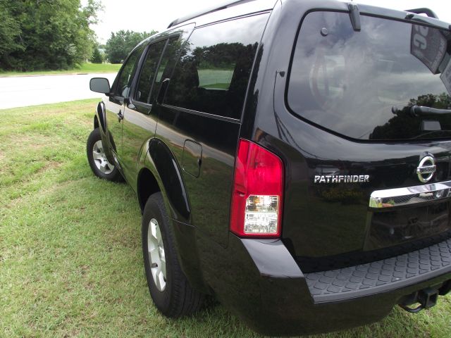 Nissan Pathfinder 2008 photo 1