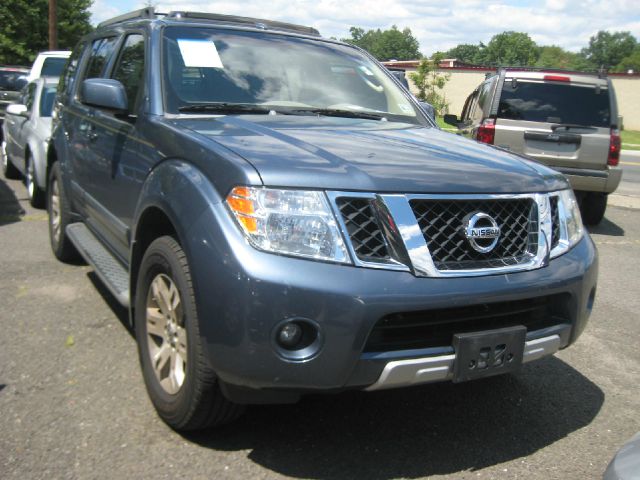 Nissan Pathfinder EX-L AWD SUV