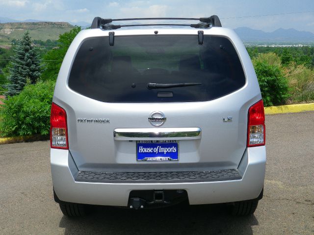 Nissan Pathfinder EX-L AWD SUV