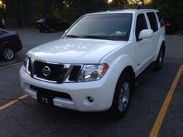 Nissan Pathfinder 2008 photo 2