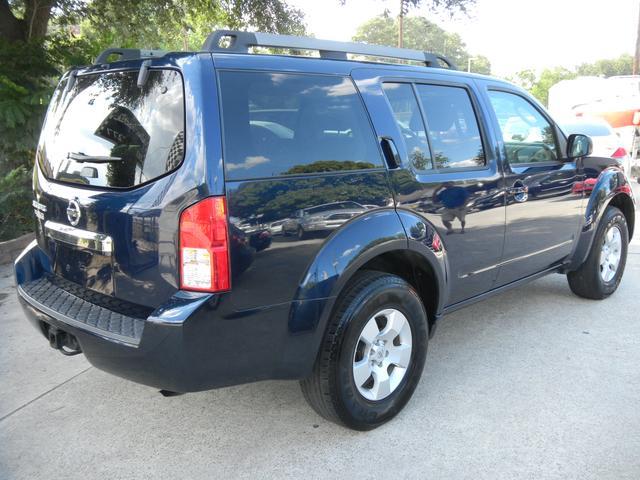 Nissan Pathfinder 2008 photo 1