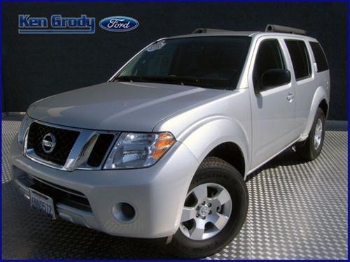 Nissan Pathfinder SE Other