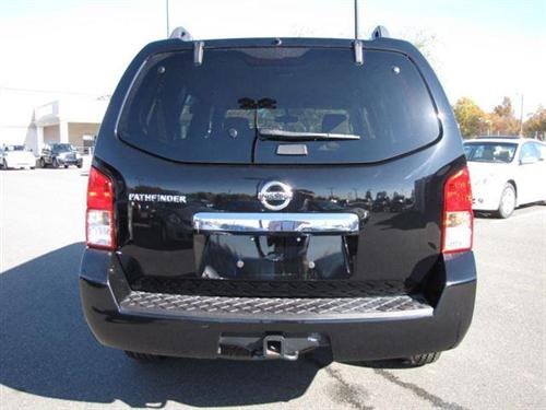 Nissan Pathfinder 2010 photo 3