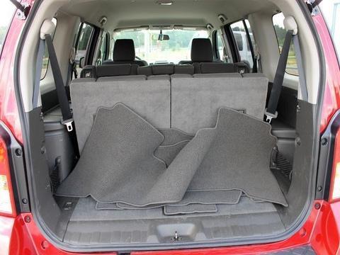 Nissan Pathfinder 2010 photo 3
