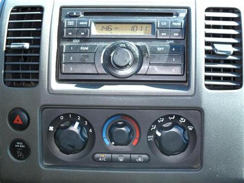 Nissan Pathfinder 2010 photo 1