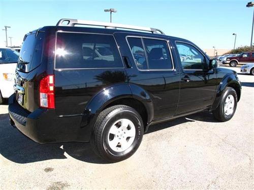 Nissan Pathfinder 2010 photo 4